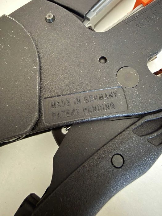 Cleste automat pentru dezizolat cabluri 0.8-10 mmp, STRIPAX Weidmuller