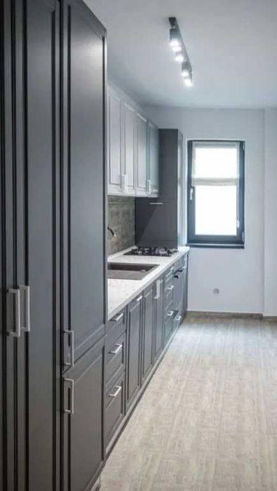 Дава се под наем Тристаен апартамент в Пловдив, Каменица 1 - 84 кв.м за 209.1 € - Снимка #2