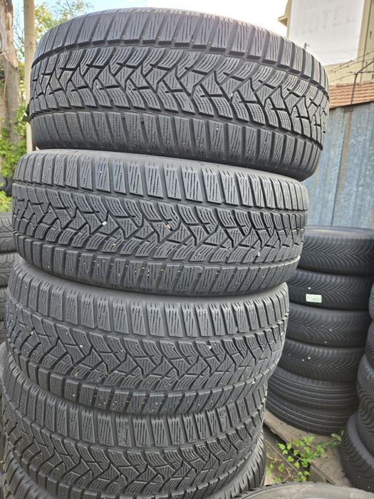4бр. 205 55 16 Dunlop зимни.