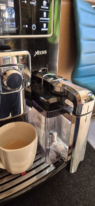 Кафеавтомат "Saeco Xelsis" HD8943