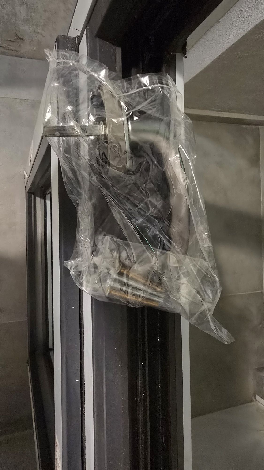 Дограма SINEGO 80 тъмно сиво