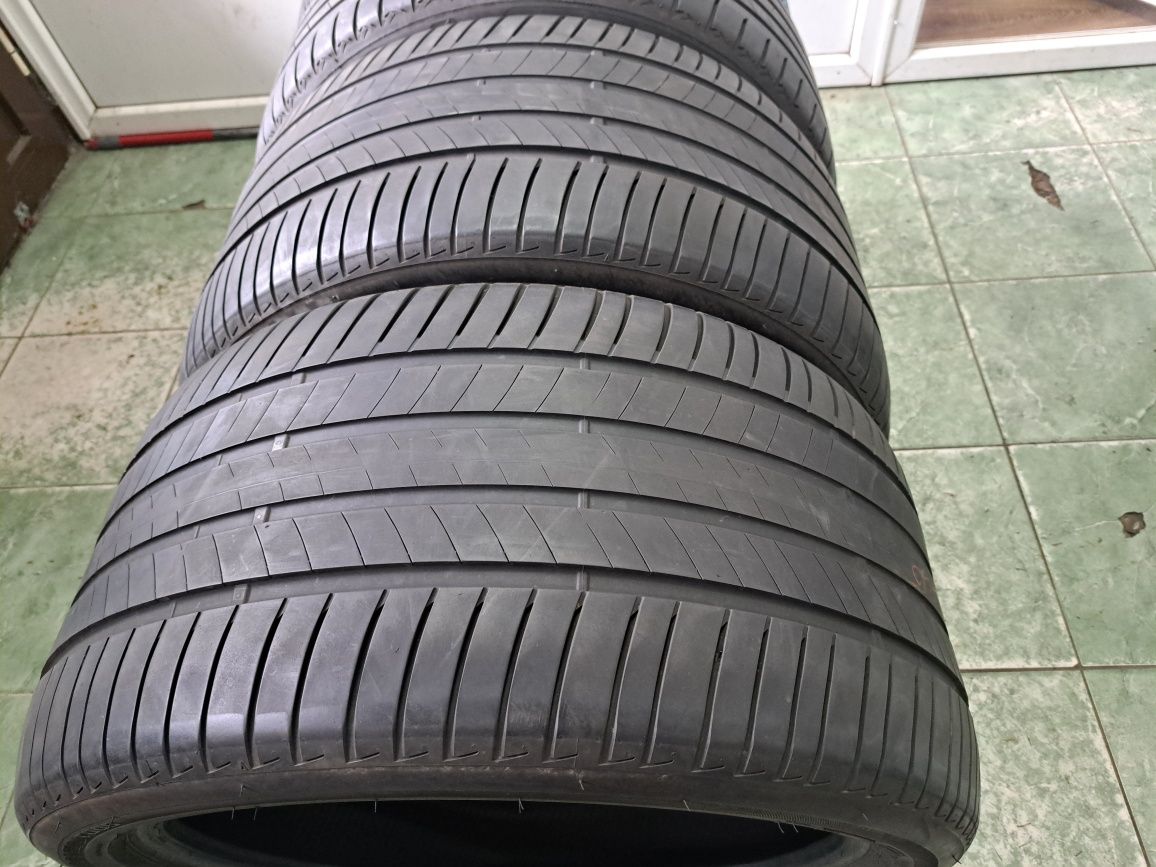 Set anvelope 315/35 R20 cu 275/40 R20 Bridgestone dot 2021