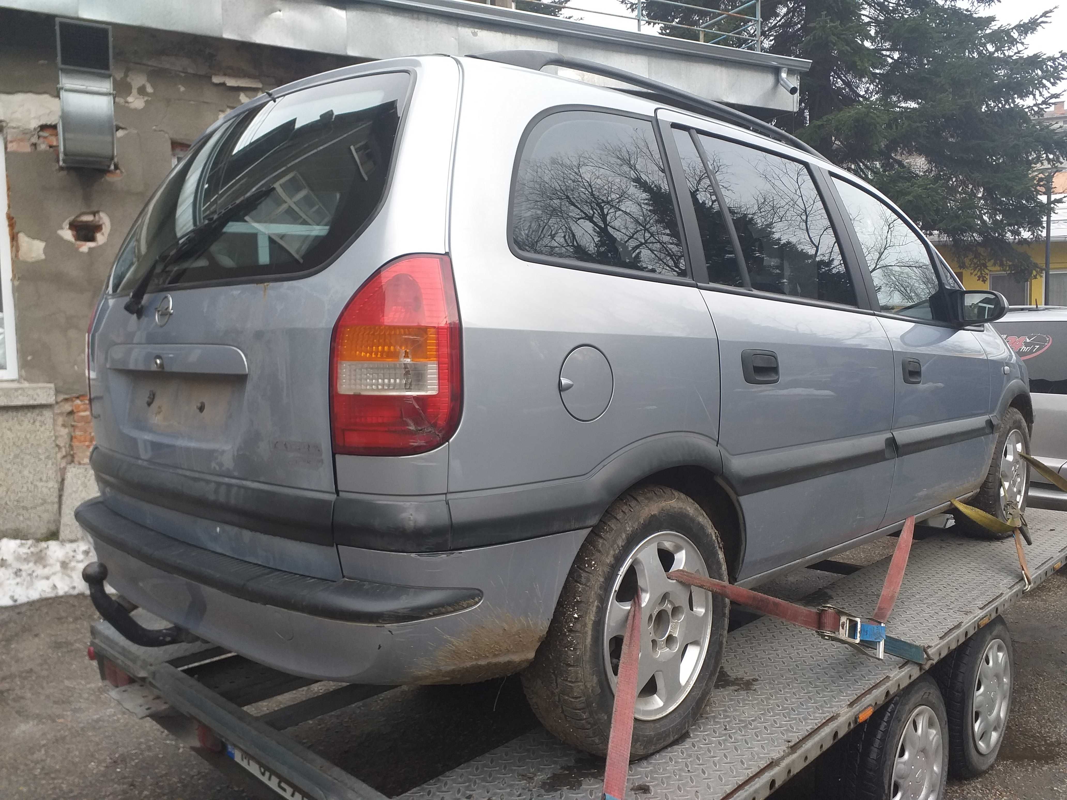 Опел Зафира 2.0дти 16v 101коня Opel Zafira 2.0DTi 16v 101 konq