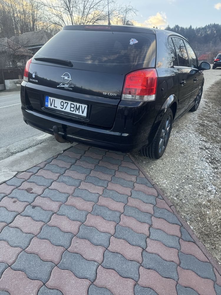 Opel Signum 2007 1.9 CDTI