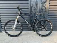 Vând bicicleta Mtb Wilier cadru carbon M