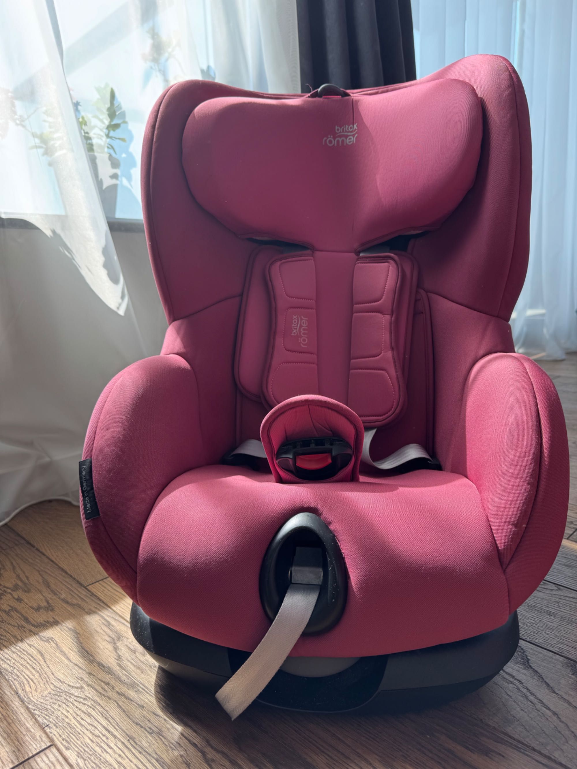 BRITAX ROMER TRIFIX i-SIZE BR Wine столче за кола