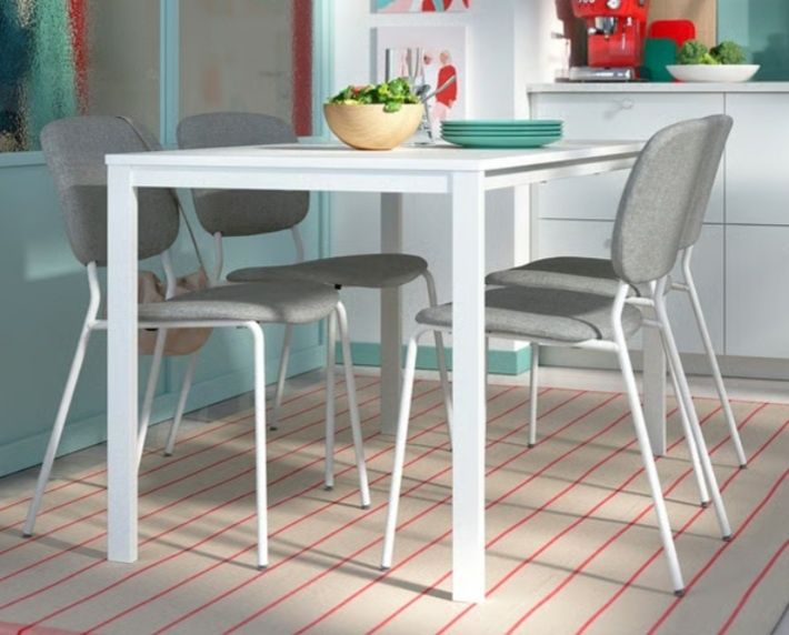 Masa alba pentru bucatarie