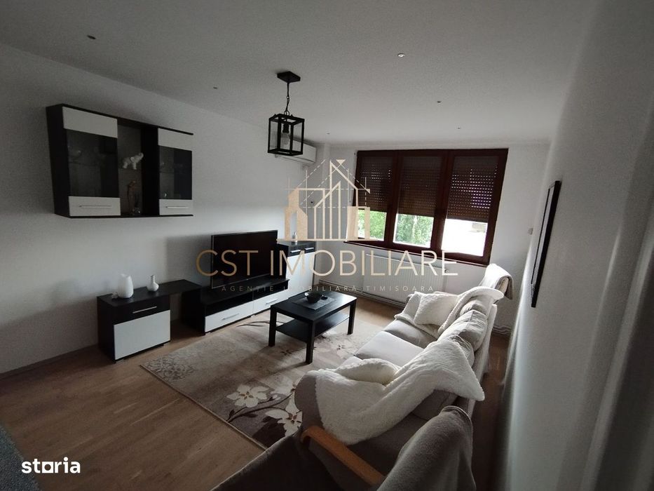 Apartament 3 camere Titulescu,  zona centrala