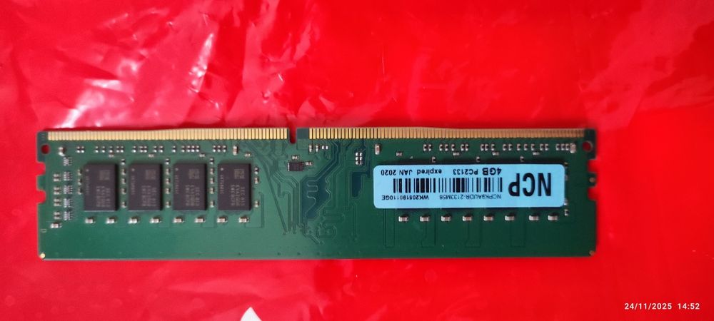 Operativ xotira ddr 4 4GB