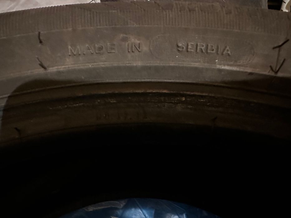 Продавам зимни гуми