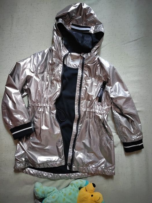 детско преходно яке размер 128 (8-9г) + подарък