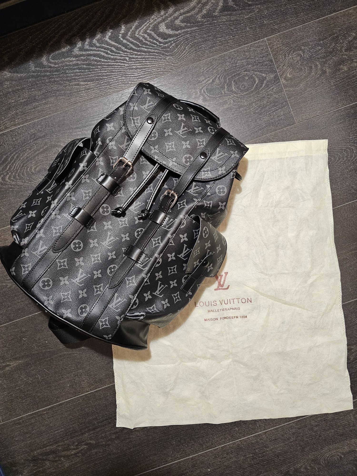 Unisex раница/чанта Louis Vuitton Christopher MM