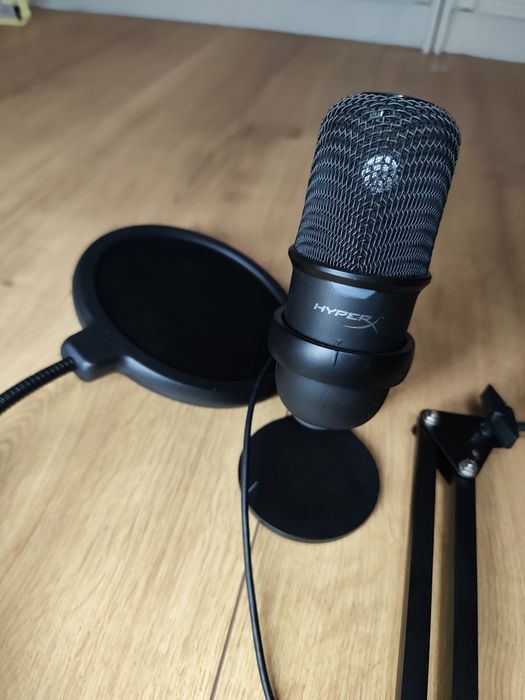 Microfon HyperX Solocast cu accesorii