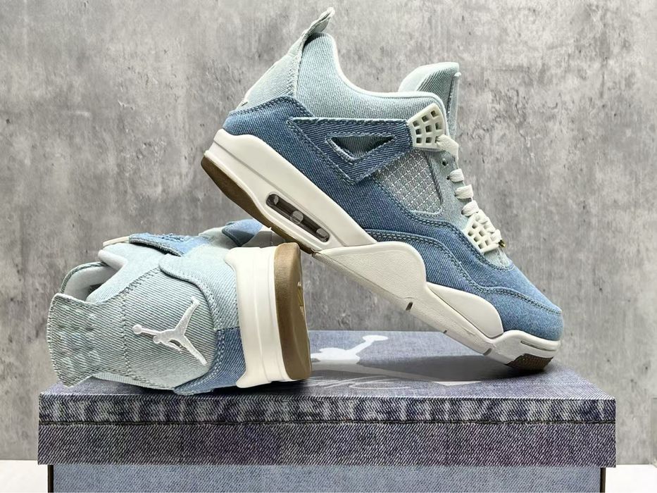 Оригинални мъжки маратонки Nike Air Jordan 4 Retro Worn Blue