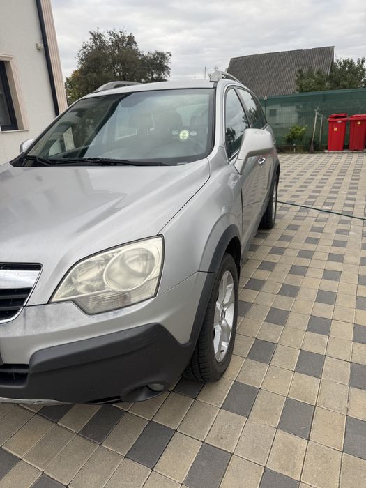 Vand Opel antara