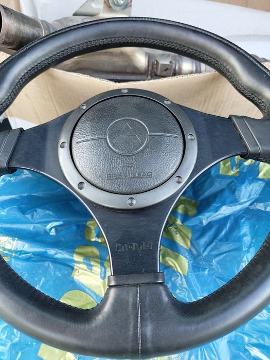 Volan Momo Mitsubishi Lancer EVO 7 8 9