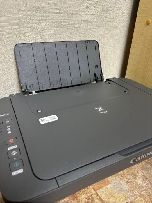 Продам цветной принтер