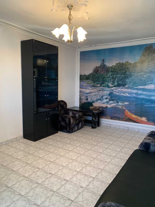 ЧЕТИРИСТАЕН апартамент в Карлово