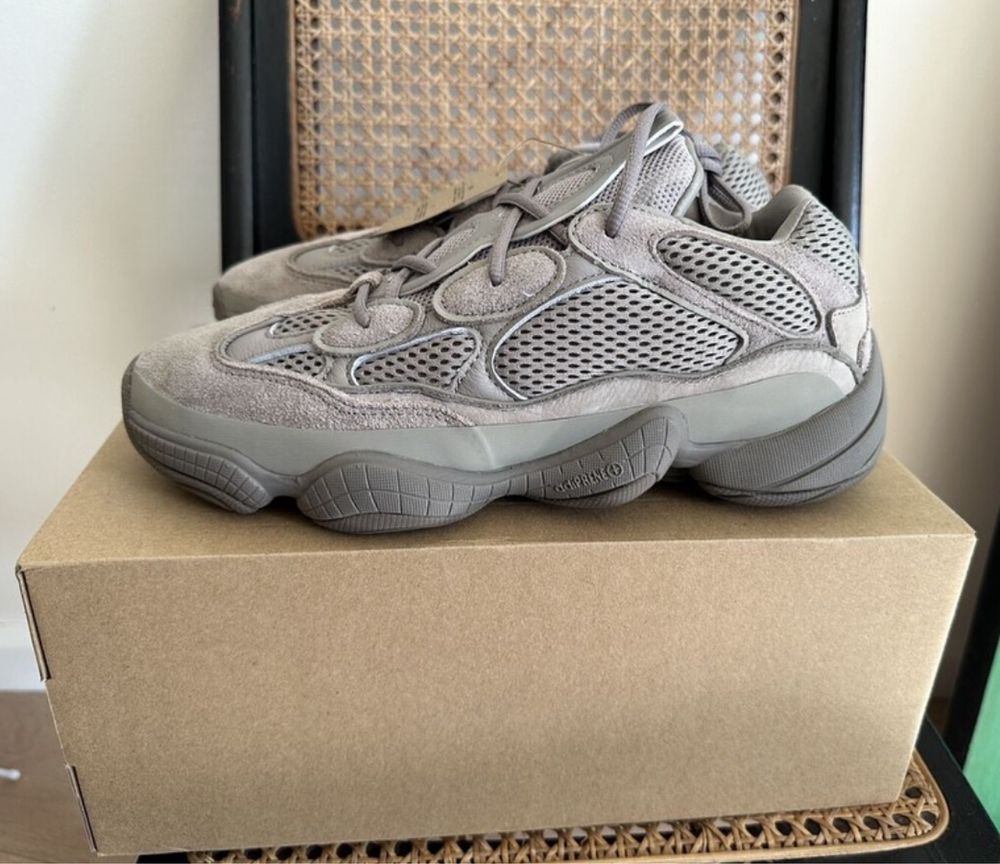 Adidasi Sport Adidas Yeezy 500 Ash Grey- 100% originali
