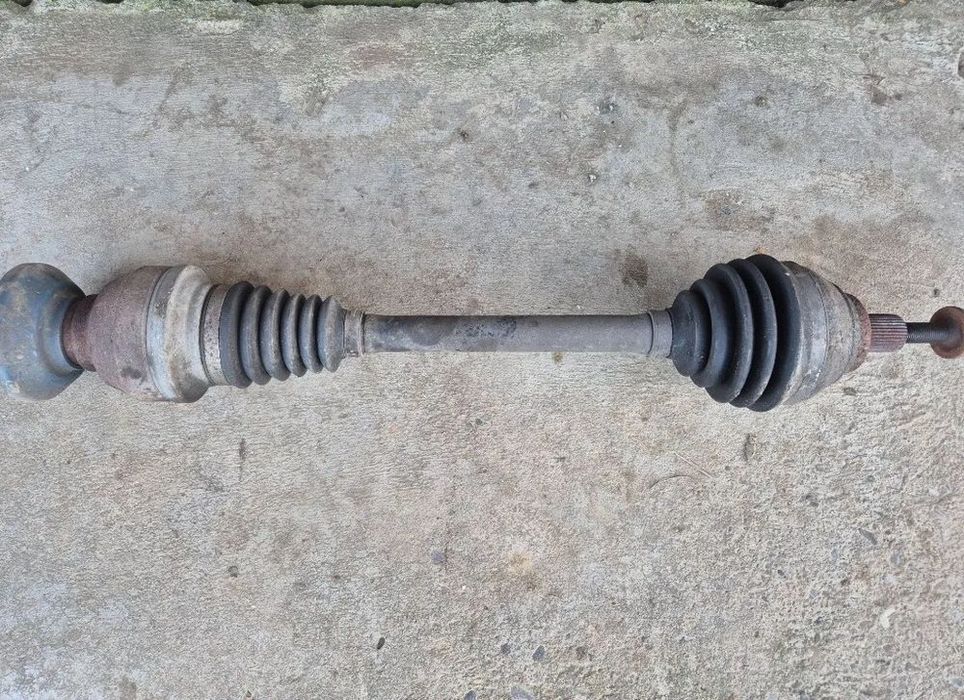 planetara dreapta fata vw tiguan 2.0 tdi 4x4 cod 5n0407764k