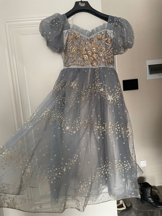 Платья новое, на девочек