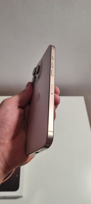 Iphone 16 pro max(schimb cu Iphone 17 pro max)