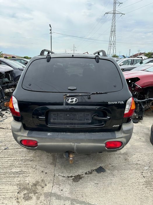 Dezmembram Hyundai Santa Fe 4x4 2003 2.0crdi Euro 3