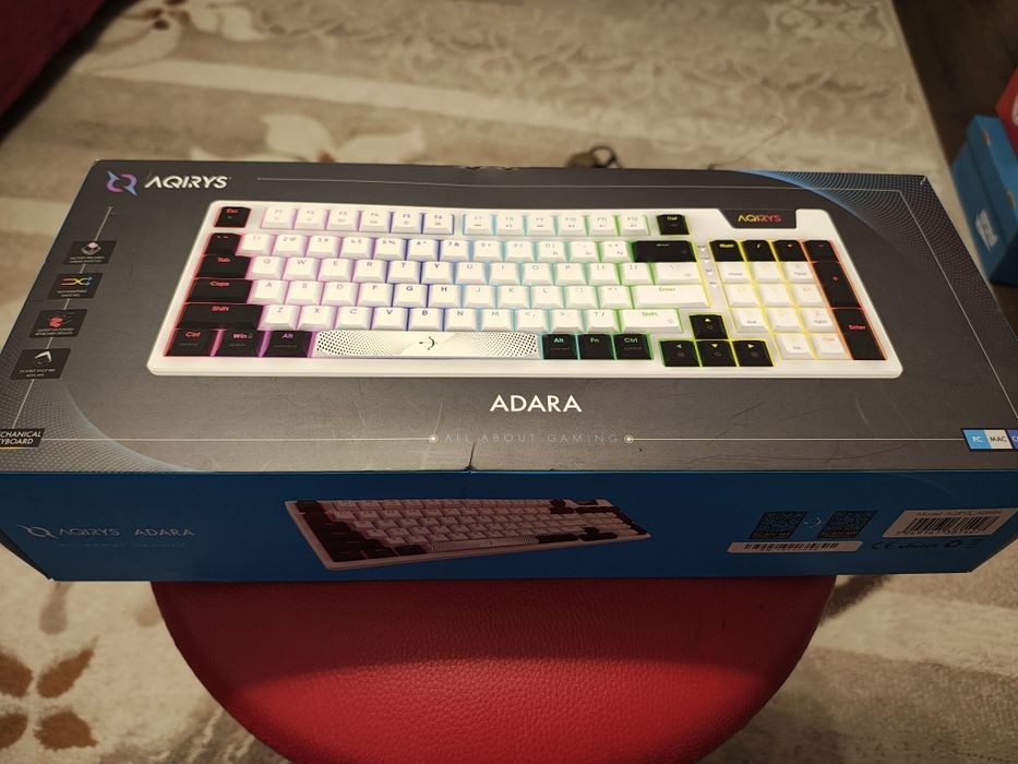 Tastatura mecanica AQIRYS ADARA