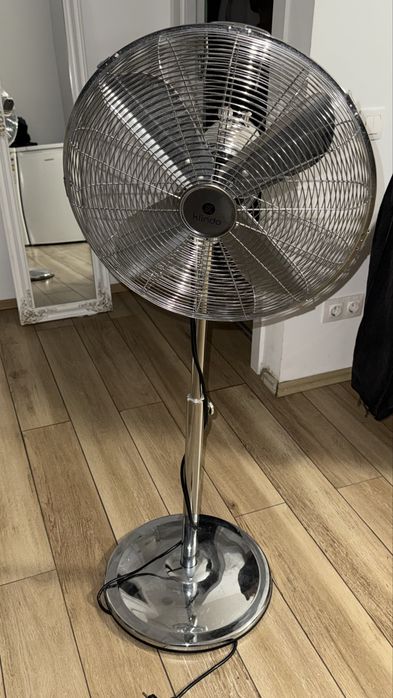 Ventilator aer rece