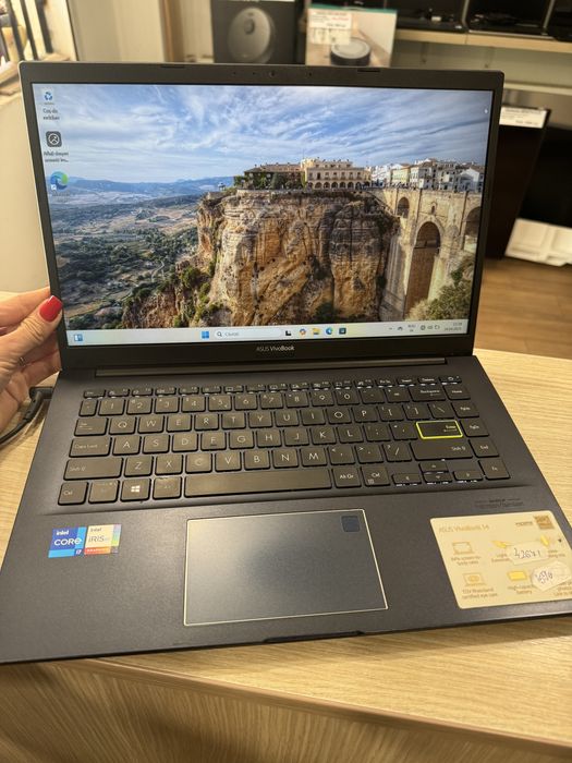 Laptop ASUS Vivobook 15 X421EAY Intel Core i7-1165G7 8GB/512GB SSD!!