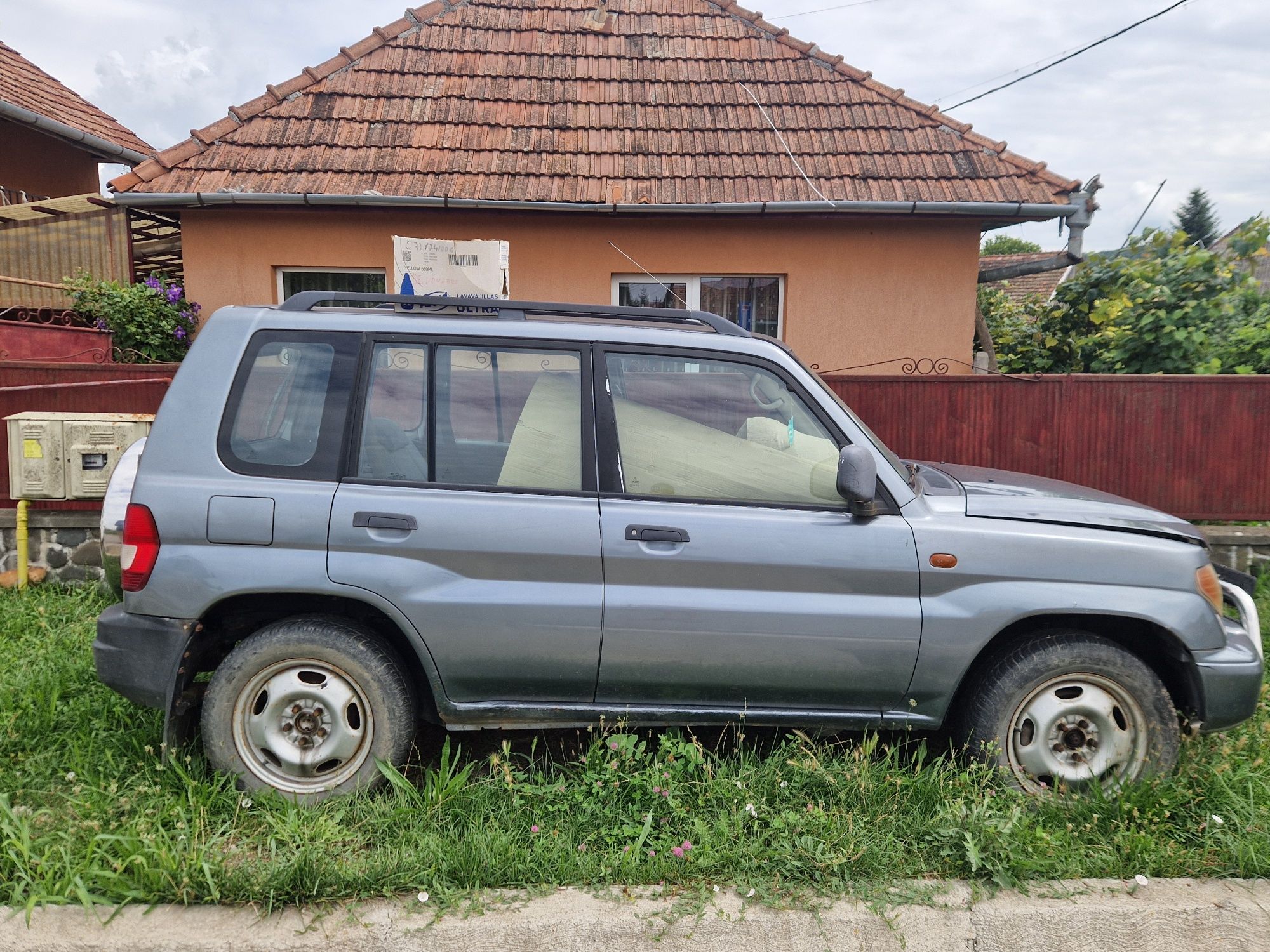 Mitsubishi pajero pinin 2003