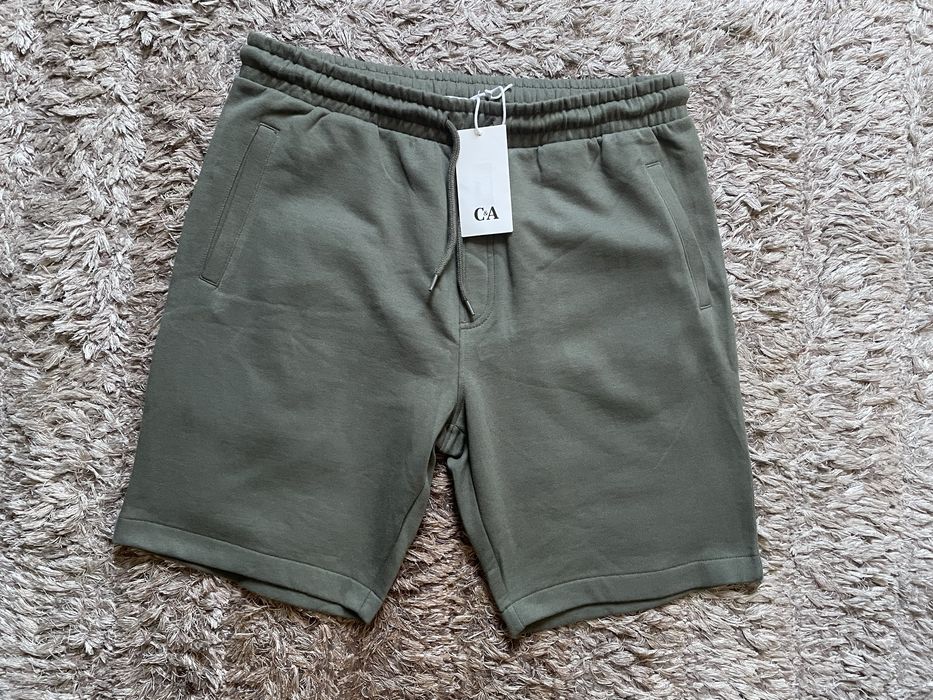 Pantaloni scurti/sort/joggers khaki C&A