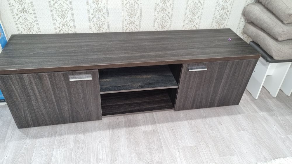 Подставка под телевизор