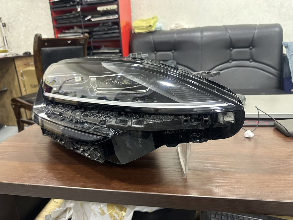 BYD Song plus champion gibrid передняя правая фара