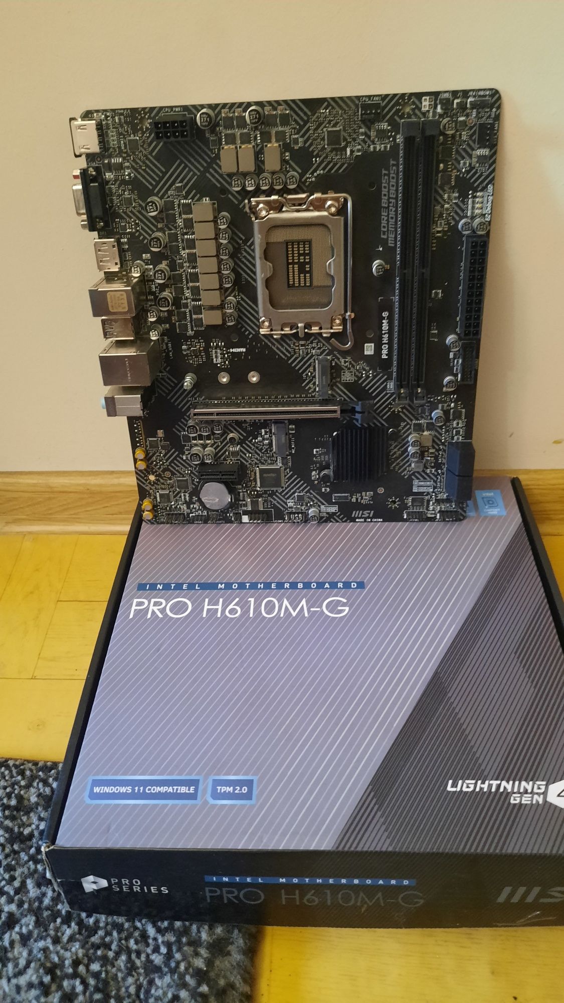 Дънни платки  MSI Pro H610M-G Asrock H470M-HDV/M.2