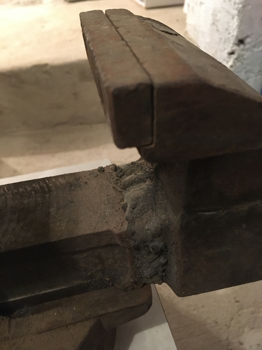 Продам тиски