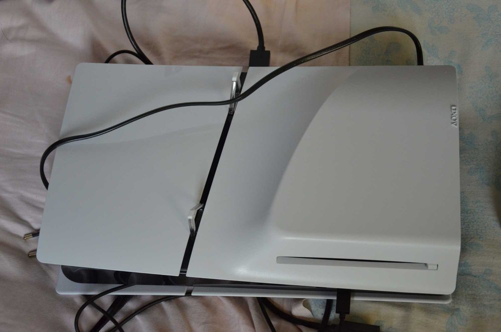 Consola PlayStation 5 (PS5) Slim, 1TB SSD, Sony, NOUA PS5 SONY NOU