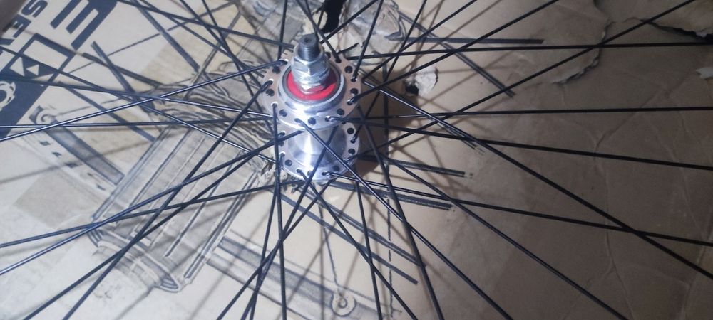 Продам велосипед колесо новый 29