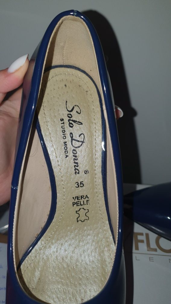 Pantofi cu toc stiletto eleganți