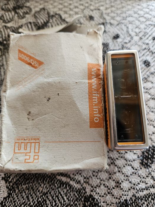 Senzor optic retro-reflexiv ifm/ NOS