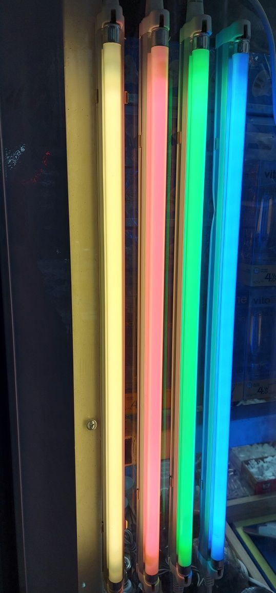 Неоновые светильники для фотографии (фото) синий, зеленый, розовый.
