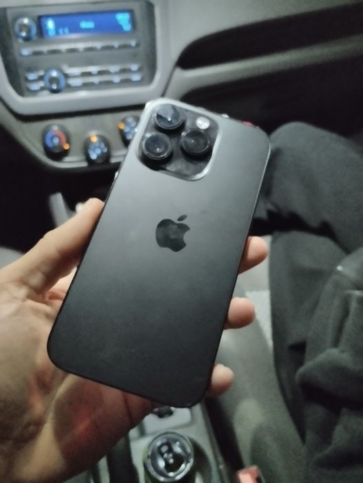 Продам Iphone 14 Pro