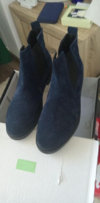 Pantofii bărbați