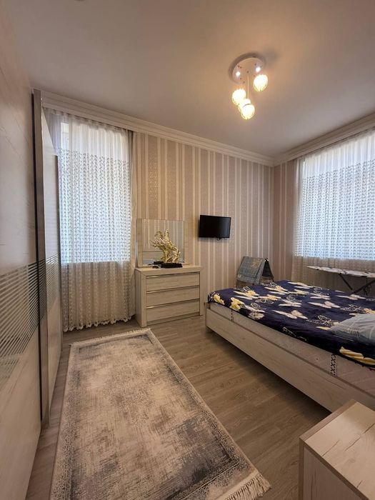 Kadesheva bozor yonida kvartira ijaraga beriladi