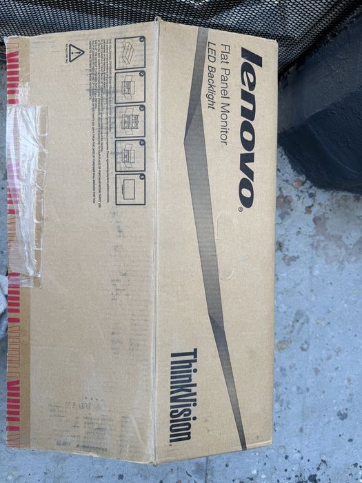 Monitor 22 inch Lenovo