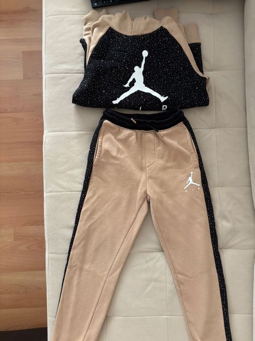 Детски спортен комплект Nike Jordan