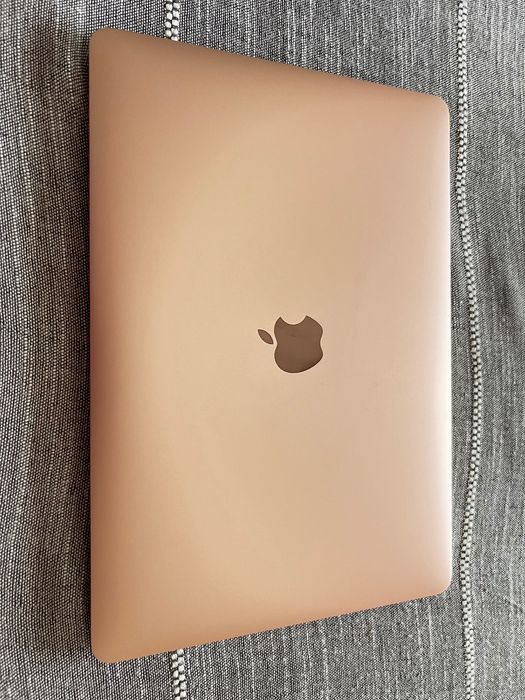 MacBook Air (Retina, 13-inch, 2020)