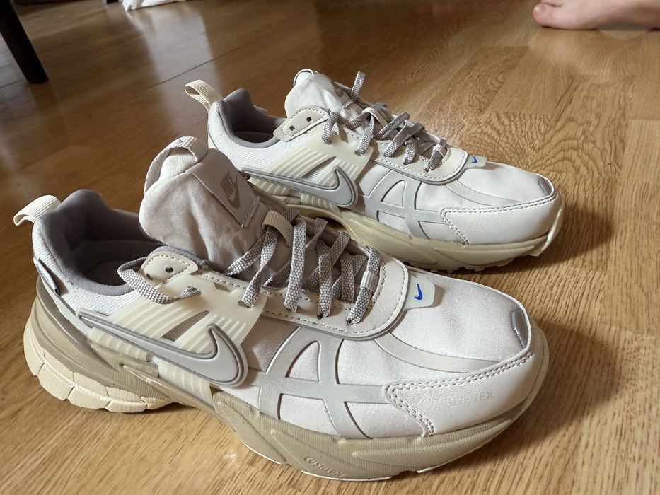 Nike V2K Run gore-tex