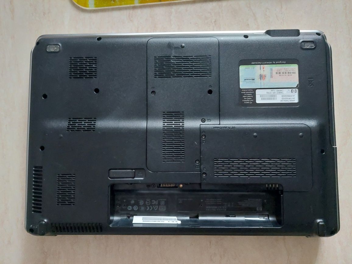 Laptop Hp dv 6 defect