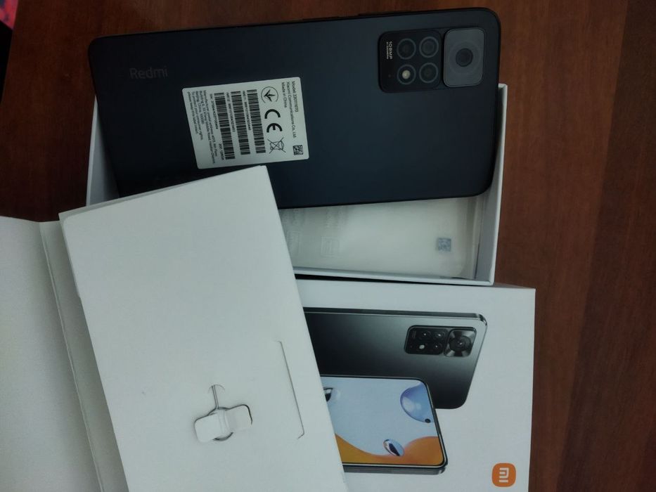 Redmi Note 11 Pro. 8+8=16,  128gb